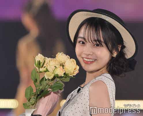 “ティーンの憧れ”林芽亜里、ノースリーブワンピで素肌見せ 圧倒的透明感放つ<GirlsAward 2023 S/S>