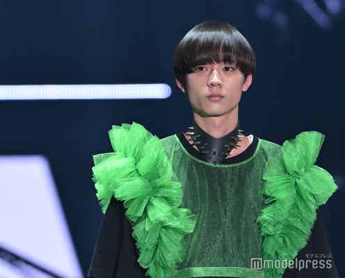 水沢林太郎、マッシュヘアで個性強調 会場の視線奪う【TGC2025S/S】