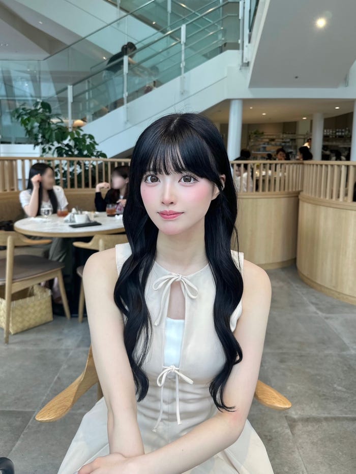 夢咲めろあ「厳選!おすすめカフェ紹介」(提供写真)