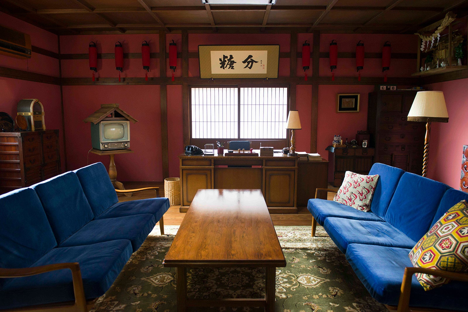 これが映画『銀魂』の万事屋だ！（C）空知英秋／集英社 （C）2017 映画「銀魂」製作委員会