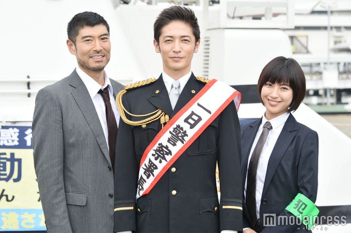 「キャリア~掟破りの警察署長~」に出演する(左から)高嶋政宏、玉木宏、瀧本美織 /ドラマ記者会見より(C)モデルプレス