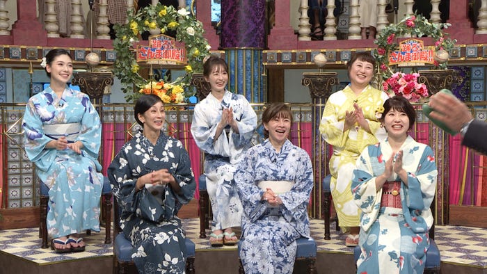 (上段左から)松田和佳、伊藤舞、諸橋碧(下段左から)中村江里子、永井美奈子、矢端名結(C)日本テレビ