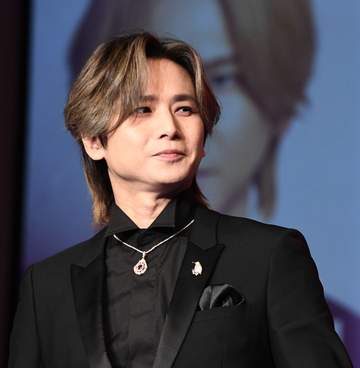 堂本光一 「宝石が似合う」表彰に驚き「なぜ自分が」 “光一節”全開トークも「後輩にKAT-TUNというやんちゃなやつらがいまして」