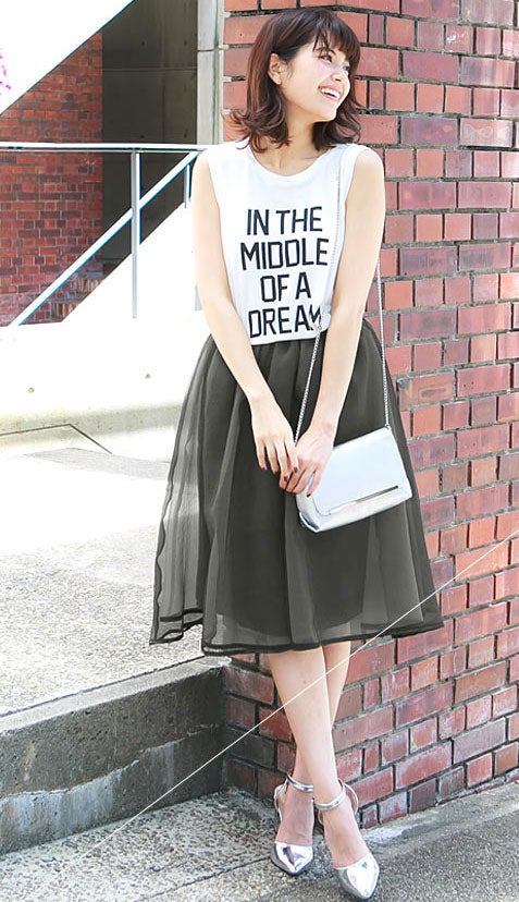 オーガンジーフレアスカート「神戸レタス」2490円（税込）／画像提供：神戸レタス