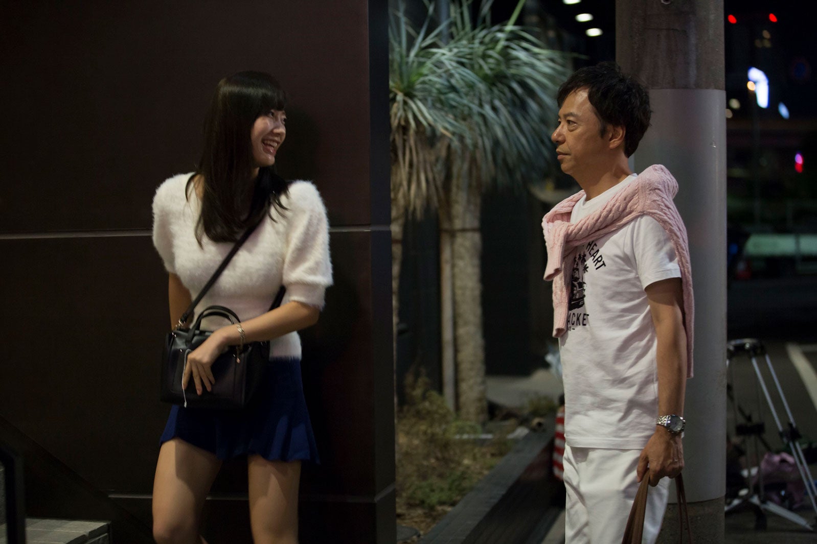 小倉優香、板尾創路／「フリンジマン ～愛人の作り方教えます～」第9話より（画像提供：テレビ東京）