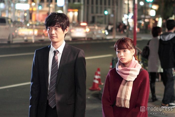 平山浩行、桐谷美玲/BeeTVドラマ「ラブ・スウィング~色々な愛のかたち~」より