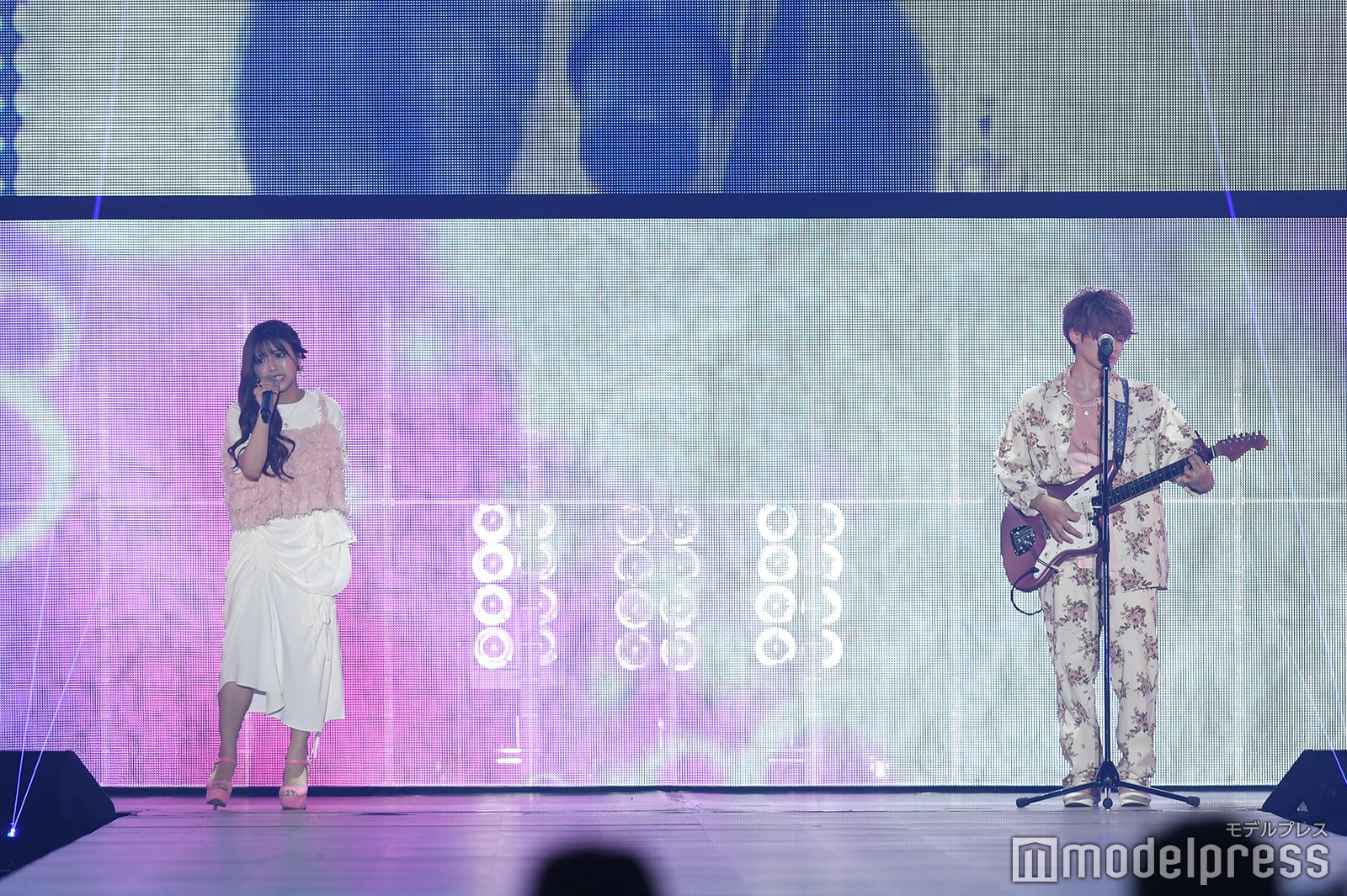 （C）モデルプレス