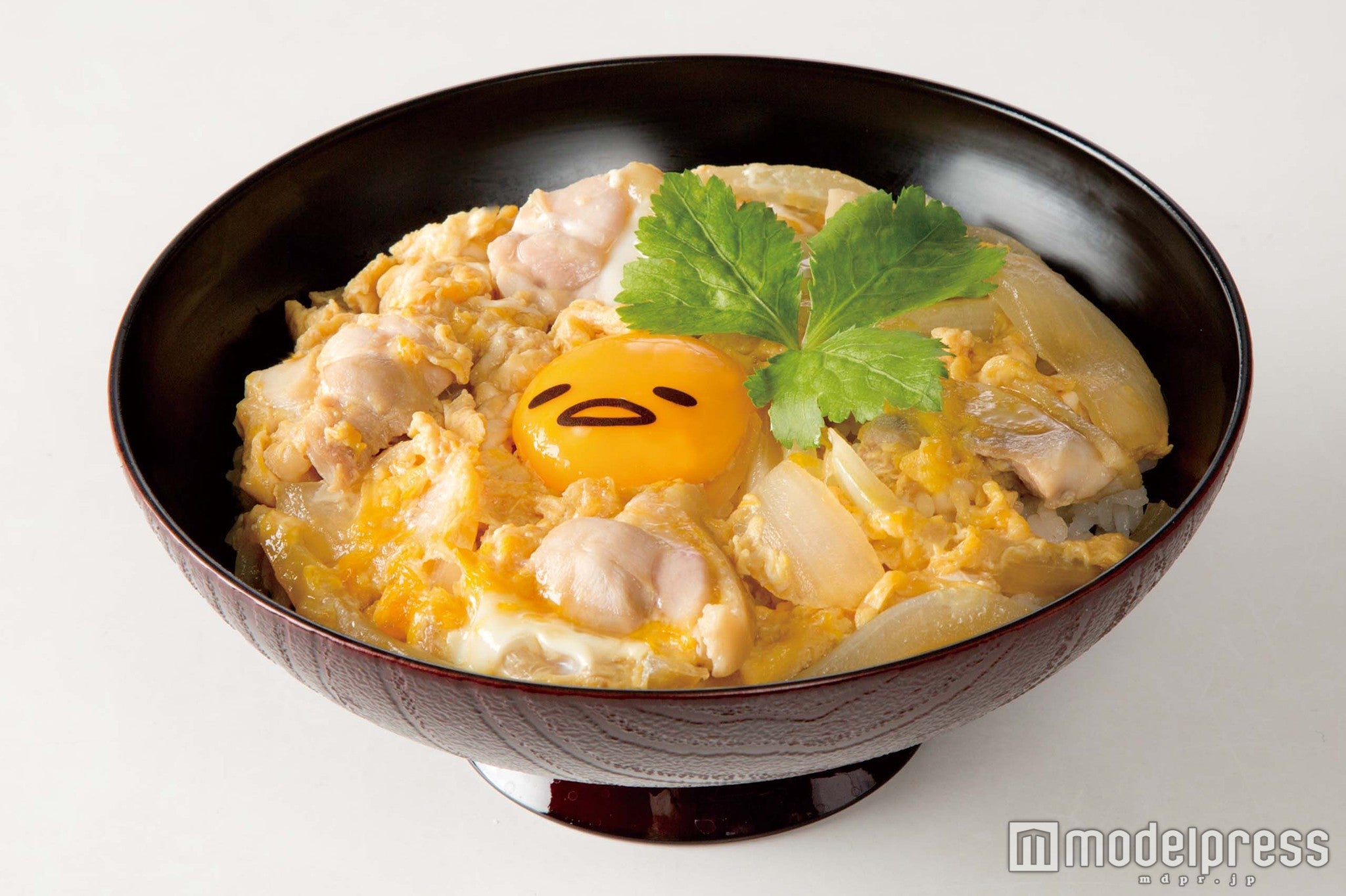 「親子かも丼」1，100円（税抜）／画像提供：クリエイト・レストランツ
