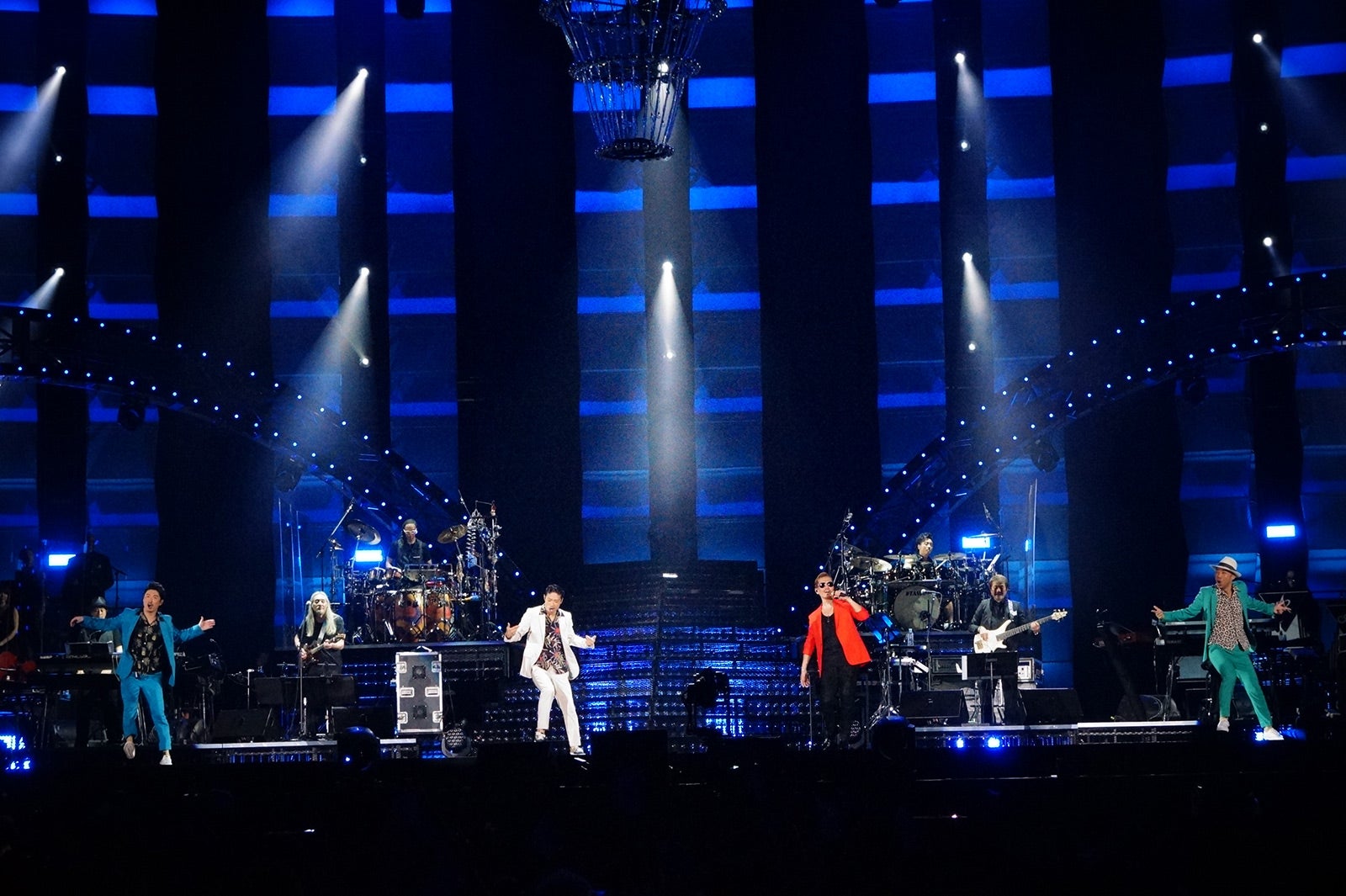 「EXILE ATSUSHI LIVE TOUR 2016“IT’S SHOWTIME！！”」の様子