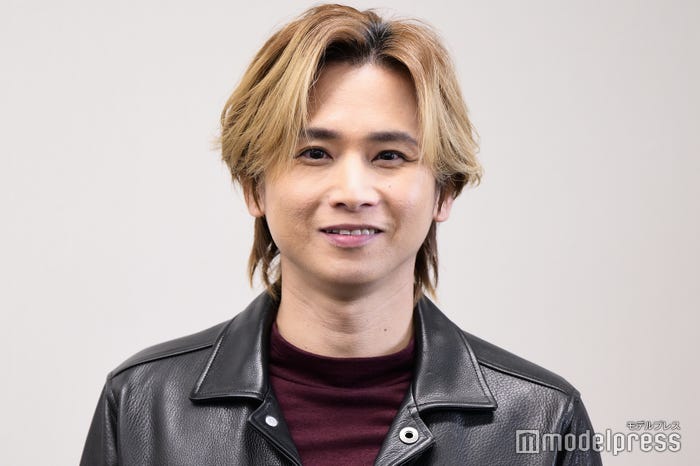 F1愛を熱弁する堂本光一(C)モデルプレス