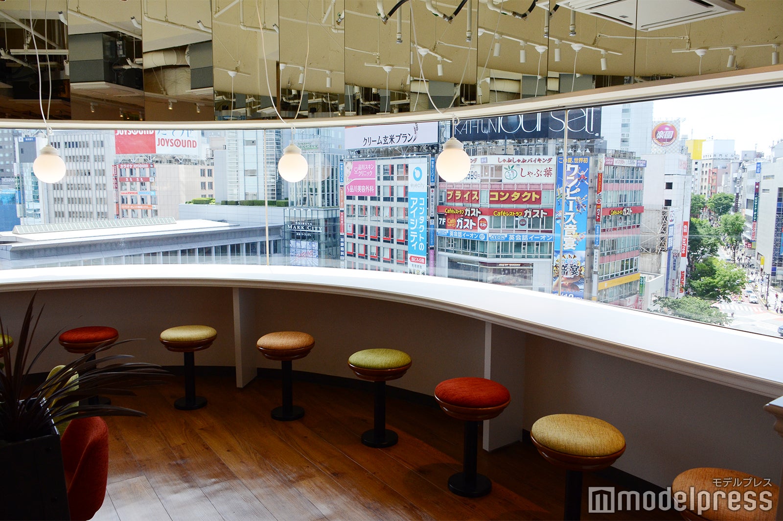 SHIBUYA PARLOR（C）モデルプレス