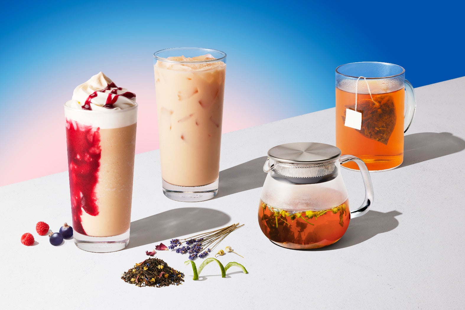 スタバ、日本独自茶葉使用「アールグレイ ベリーベリー ブーケ フラペチーノ」ティー特化型店舗限定で登場
