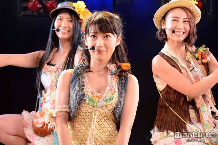 (左から)倉持、大島、近野