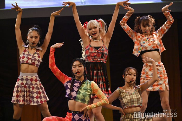 MAGICOUR(C)モデルプレス