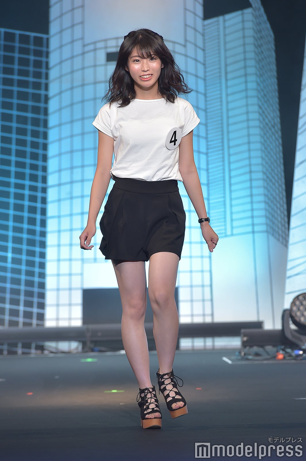 塩崎妃織（しおざき・きらり／16） さん （C）モデルプレス