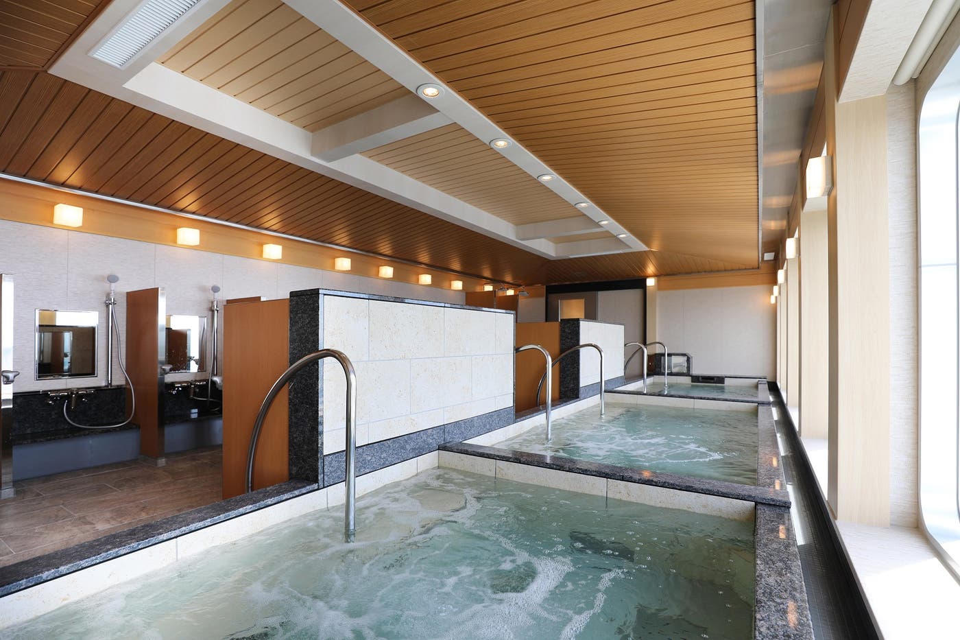 展望大浴場(提供写真)