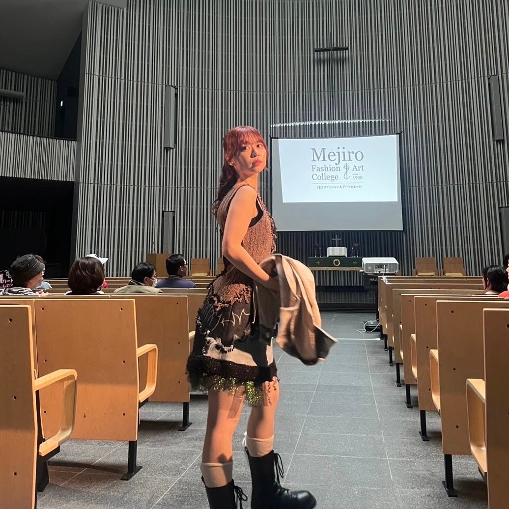 川原崎恵夢さん「桜美林大学桜コンテスト2024」の様子（提供写真）