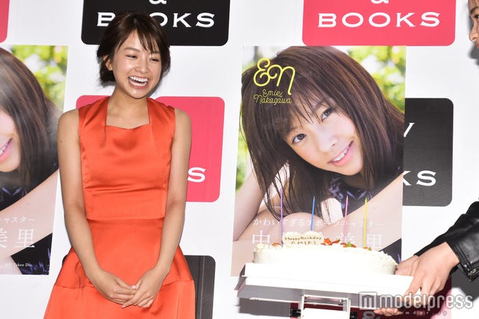 中川絵美里 (C)モデルプレス