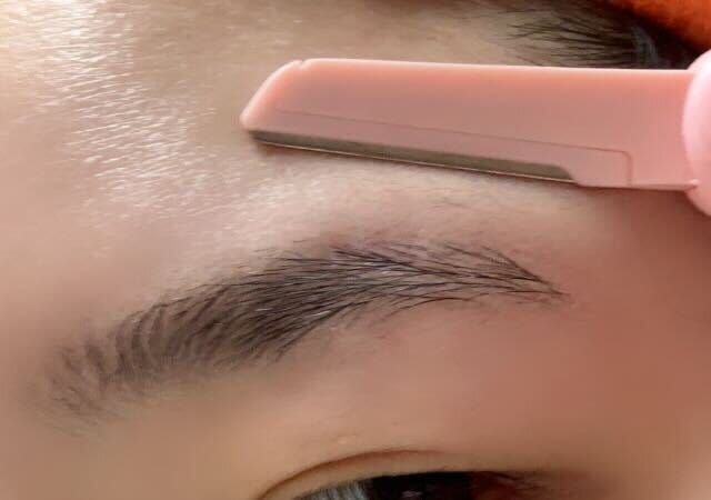 セリアのスライド式かみそり