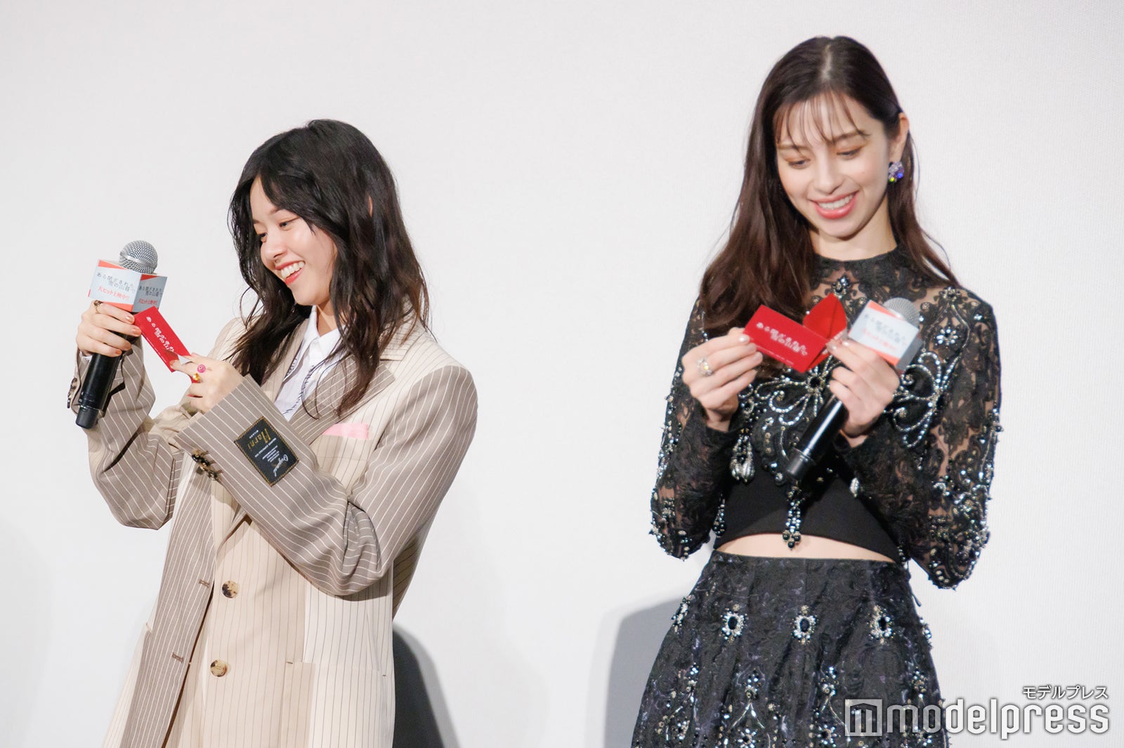 西野七瀬、中条あやみ（C）モデルプレス