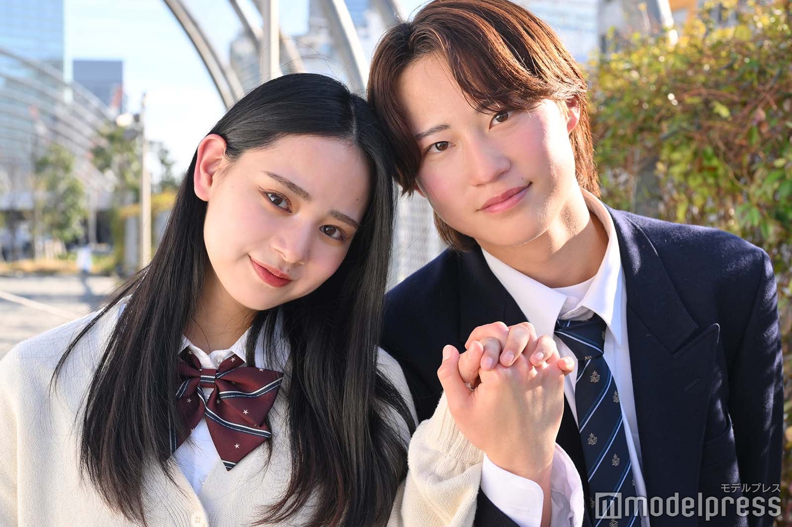 宮城弥生、東野海来（C）モデルプレス