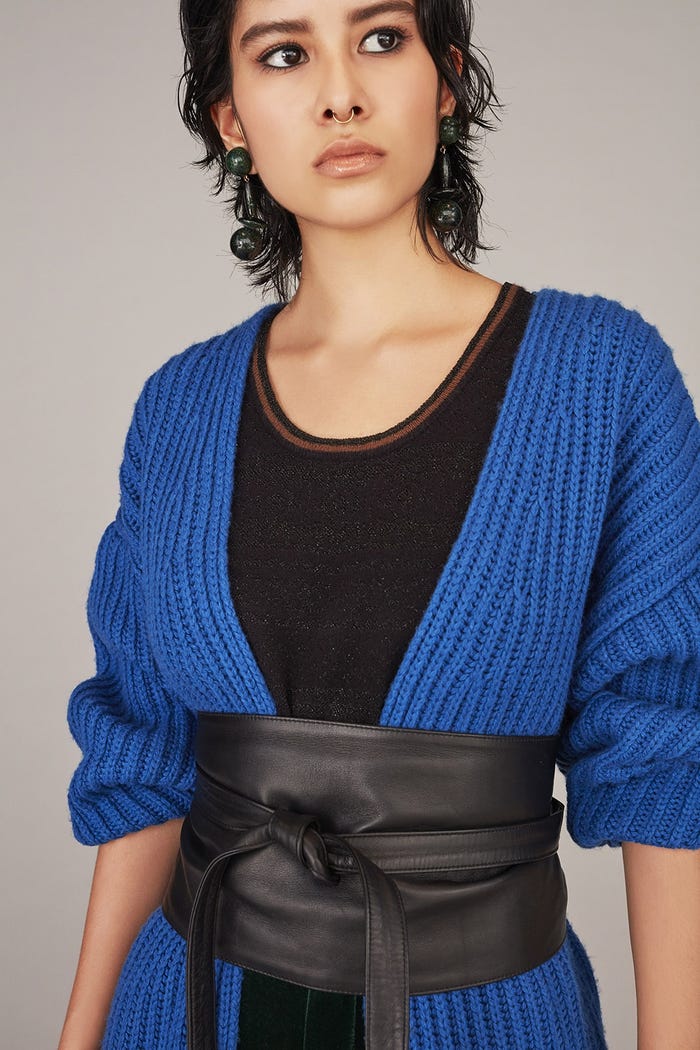 注目アイテムの腰盛り(提供写真)