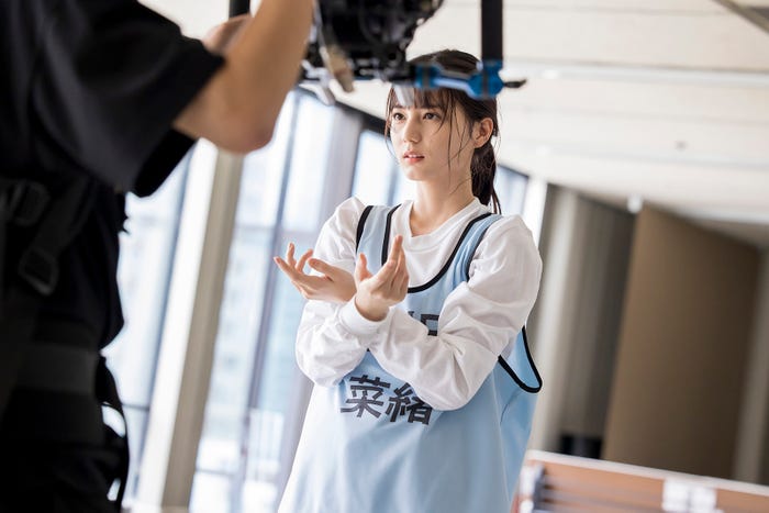 小坂菜緒/コンセプトムービー「推せる自分で、会いに行こう。」メイキングより(提供写真)