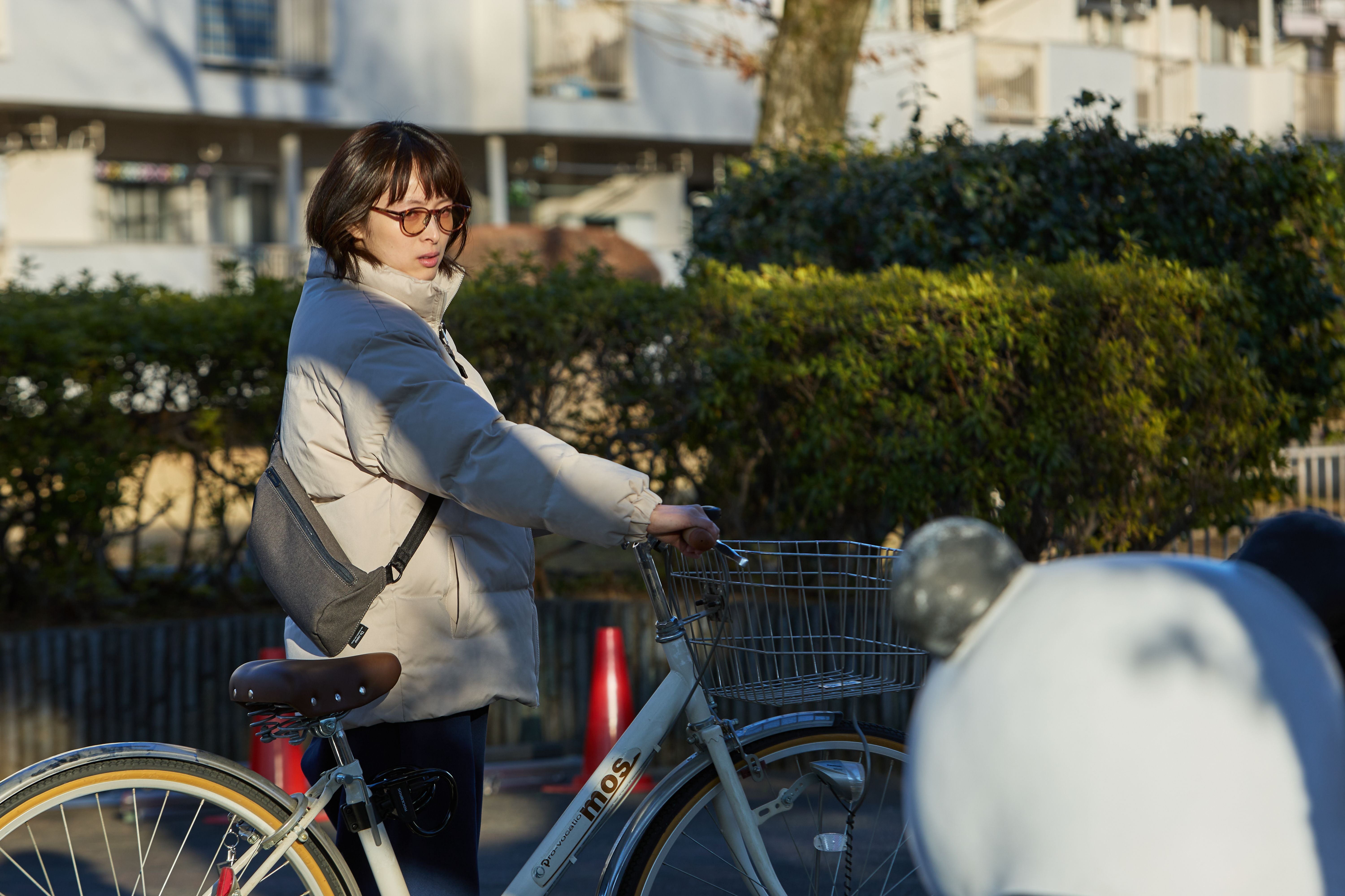 清野菜名「日曜の夜ぐらいは…」第2話より（C）ABCテレビ