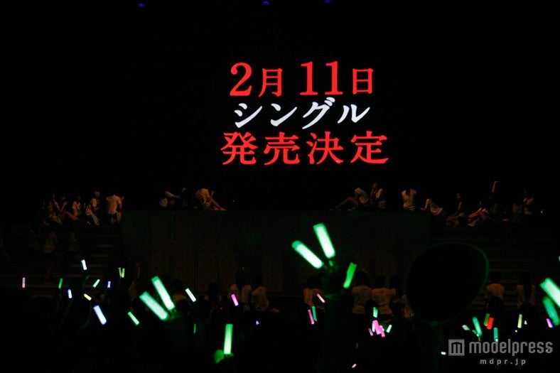 HKT48（C）AKS／サプライズ発表の様子