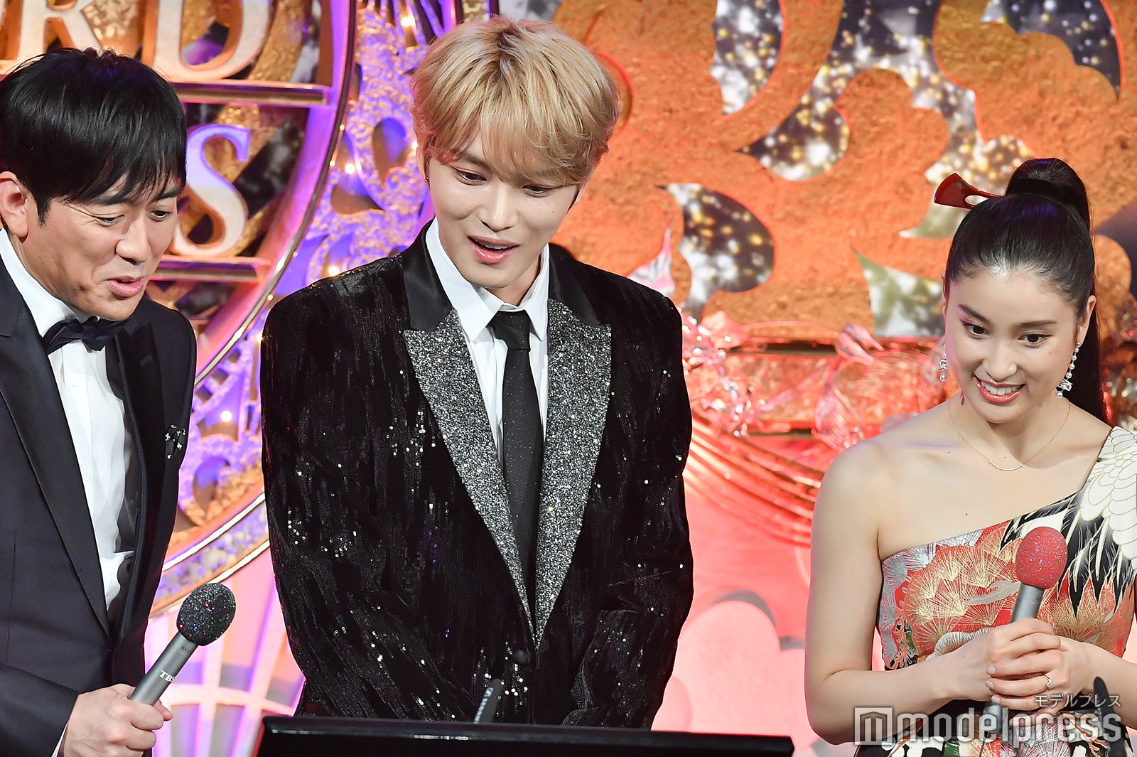 安住紳一郎、ジェジュン、土屋太鳳 （C）モデルプレス