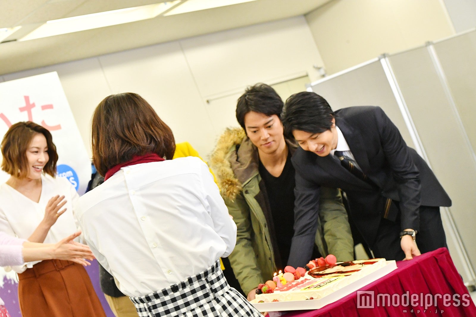 会見の様子（C）モデルプレス