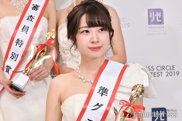 町遥香さん(C)モデルプレス