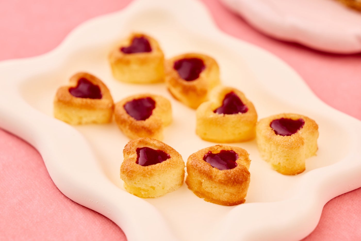 HELLO KITTY RIBBON RIBBON Sweets Buffet／提供画像