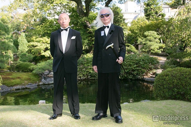 内田裕也（右）