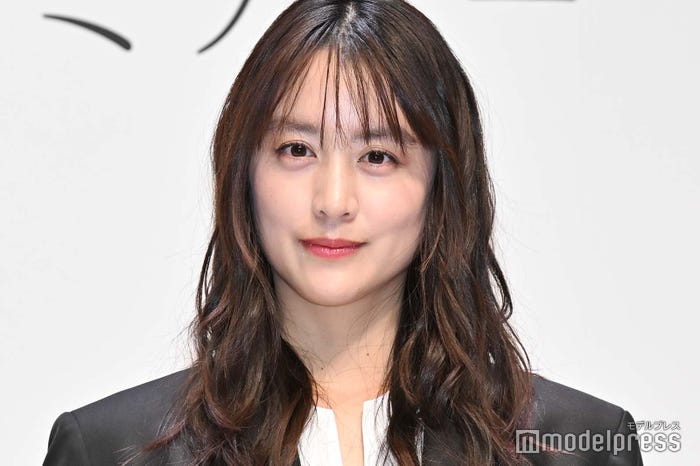 山本美月(C)モデルプレス