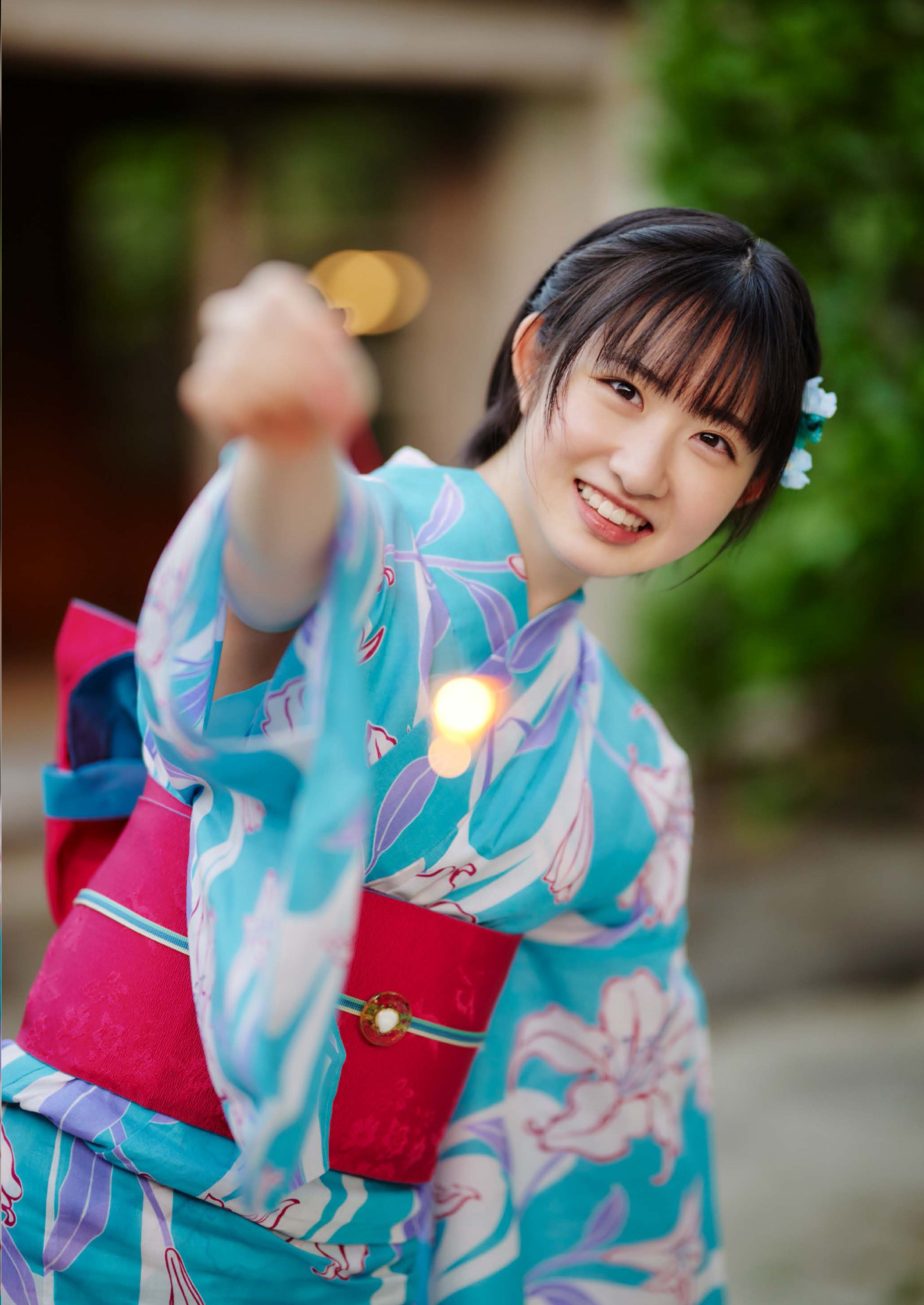 比賀ハルデジタル写真集「はるのきせつ」（後編）中面カット／撮影：熊谷貫、西條彰仁