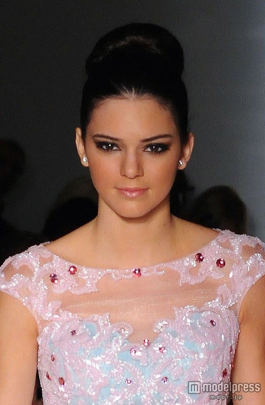 キム・カーダシアンの妹、ヴィクトリアズ・シークレットのモデルを切望