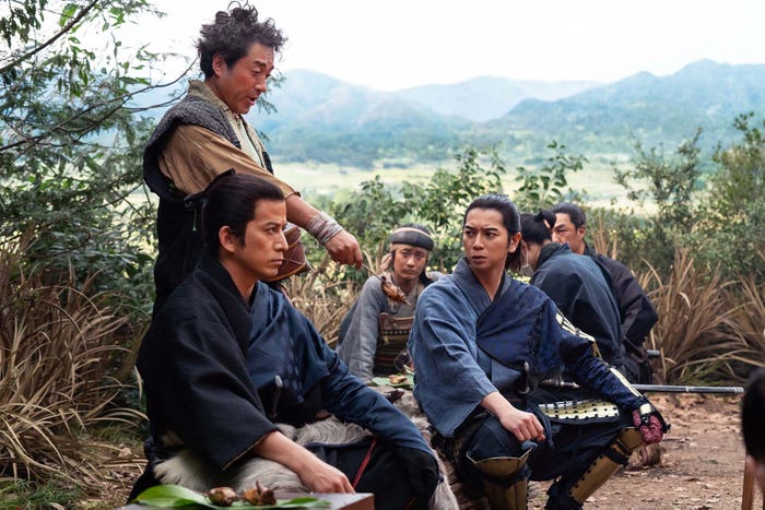 岡田准一、ムロツヨシ、松本潤「どうする家康」第11話(C)NHK