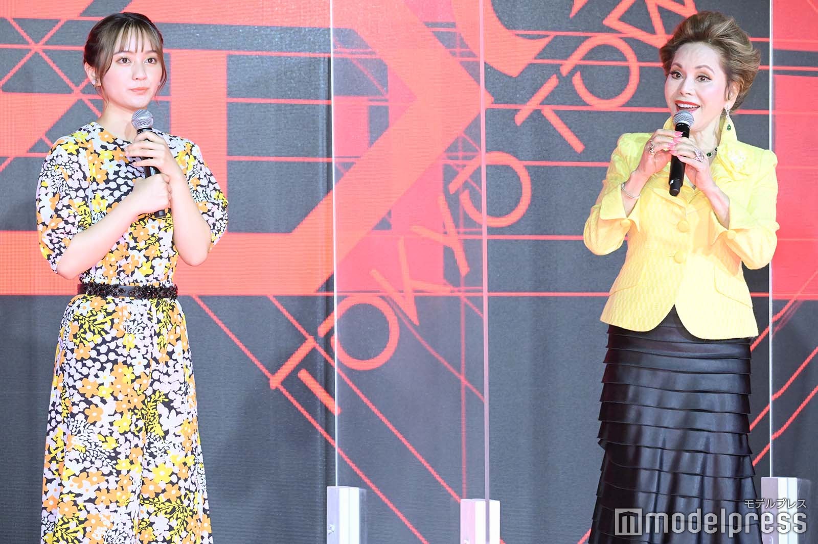 岡田結実、デヴィ夫人 （C）モデルプレス