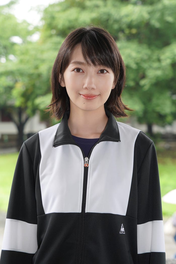 波瑠 (C)日本テレビ