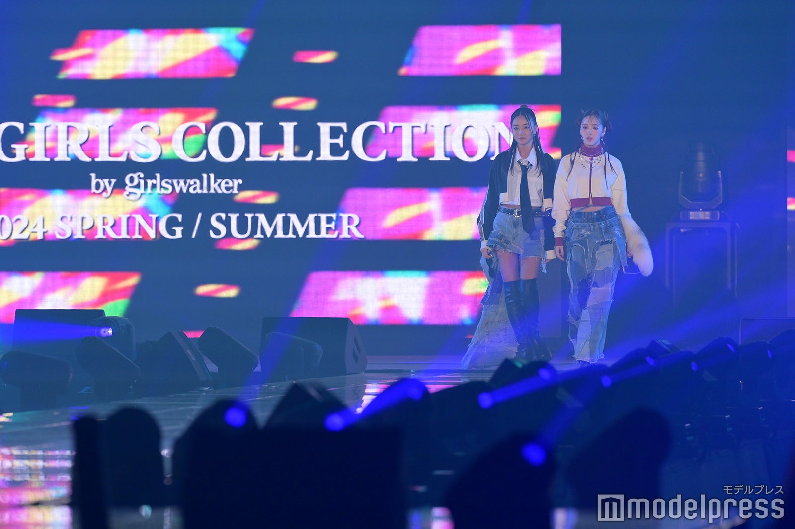 （C）モデルプレス