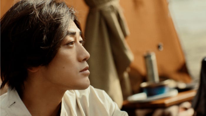 赤西仁/新CM「好きな方へ、一歩。」篇より(提供写真)