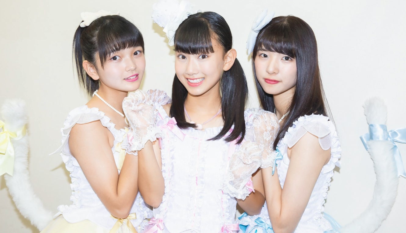 （左から）福留光帆、徳永羚海、蒲地志奈（C）AKS