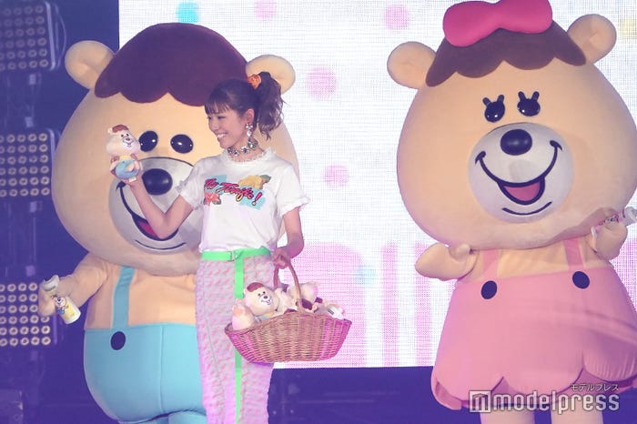 クマタン、若槻千夏、クマタンの彼女(C)モデルプレス