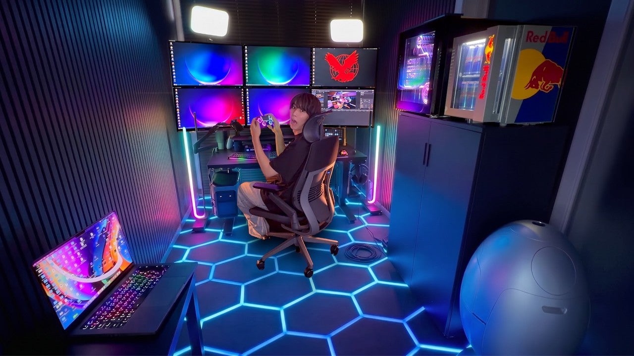 はじめしゃちょーのゲーミング部屋が理想的すぎる！「サイバーな雰囲気で音の綺麗な部屋にしたい」
