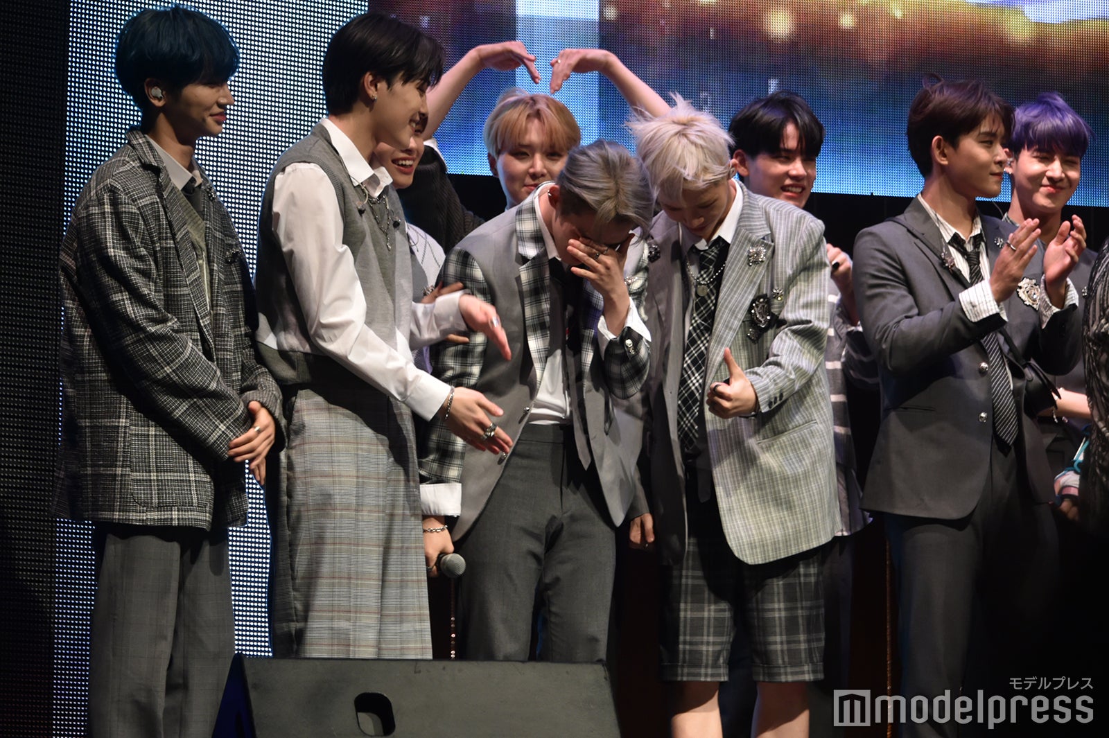 TO1（C）モデルプレス