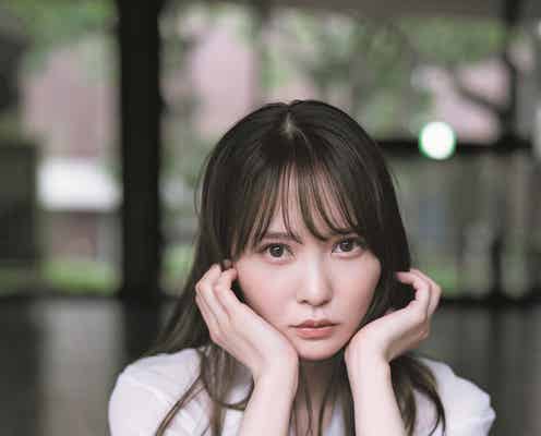 日向坂46加藤史帆、艶っぽさ&愛らしさで魅了 後輩・渡邉美穂卒業への思い語る
