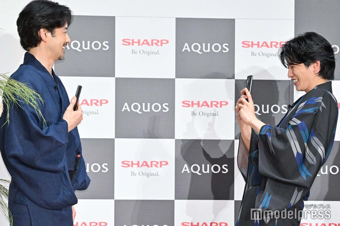 竹野内豊、志尊淳(C)モデルプレス