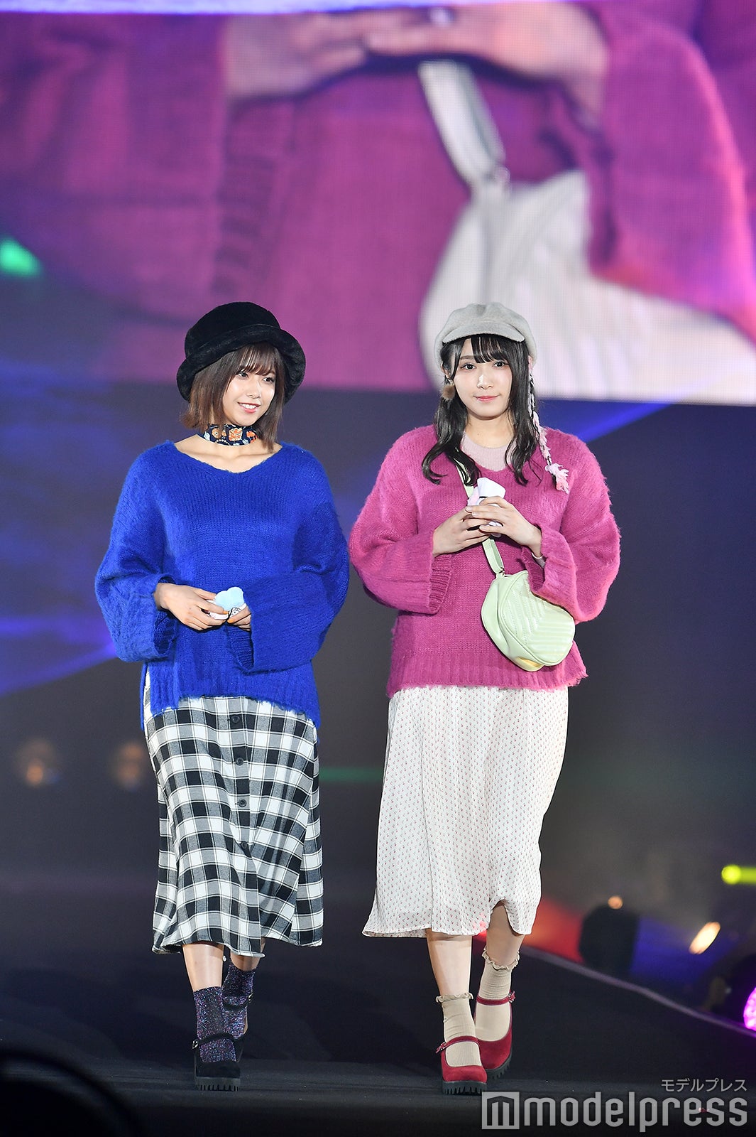 渡邉理佐、渡辺梨加 （C）モデルプレス