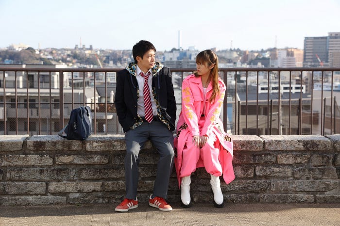 岸優太、恒松祐里(C)2023「Gメン」製作委員会(C)小沢としお(秋田書店)2015